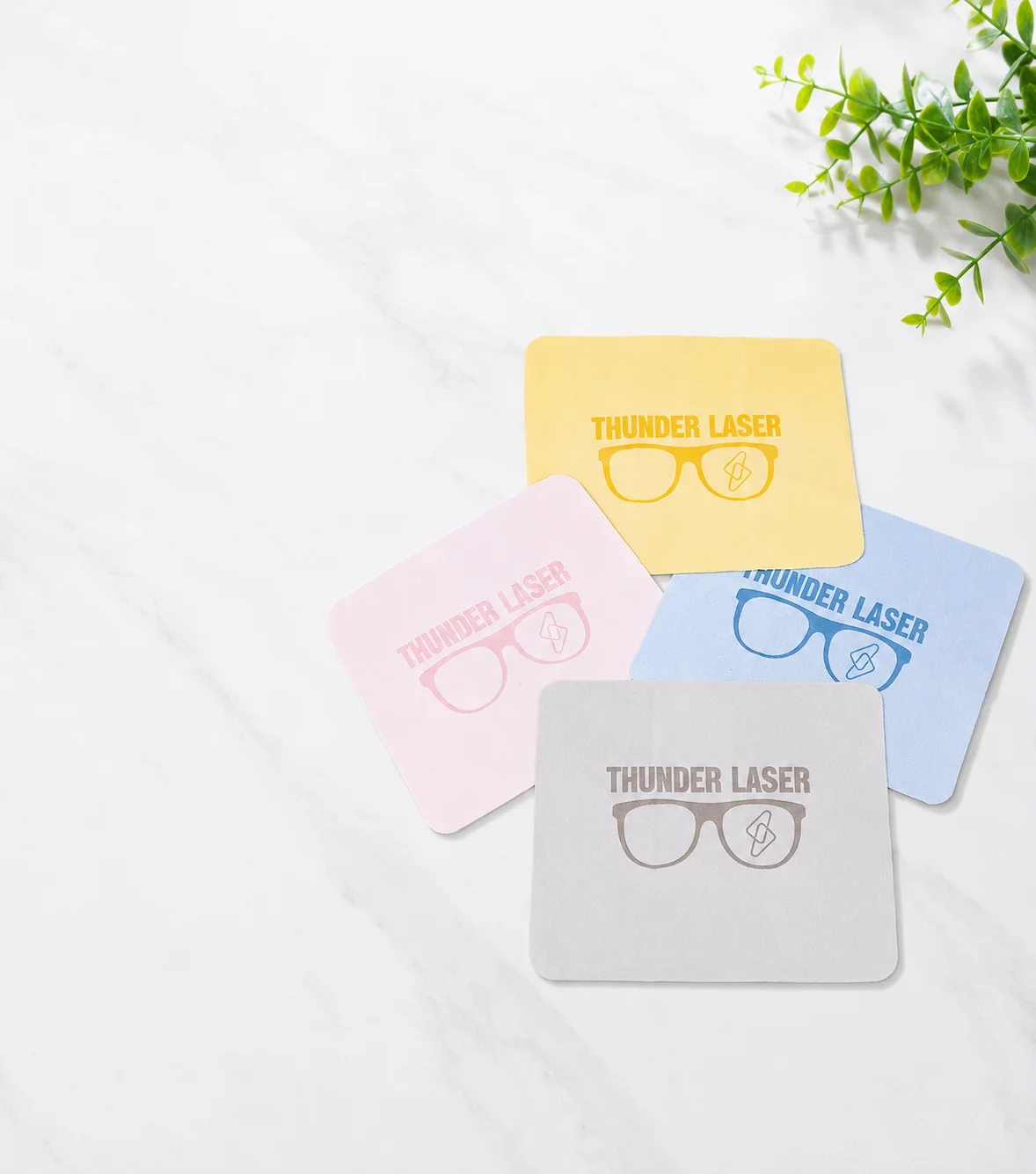 Chiffons de lunettes en daim