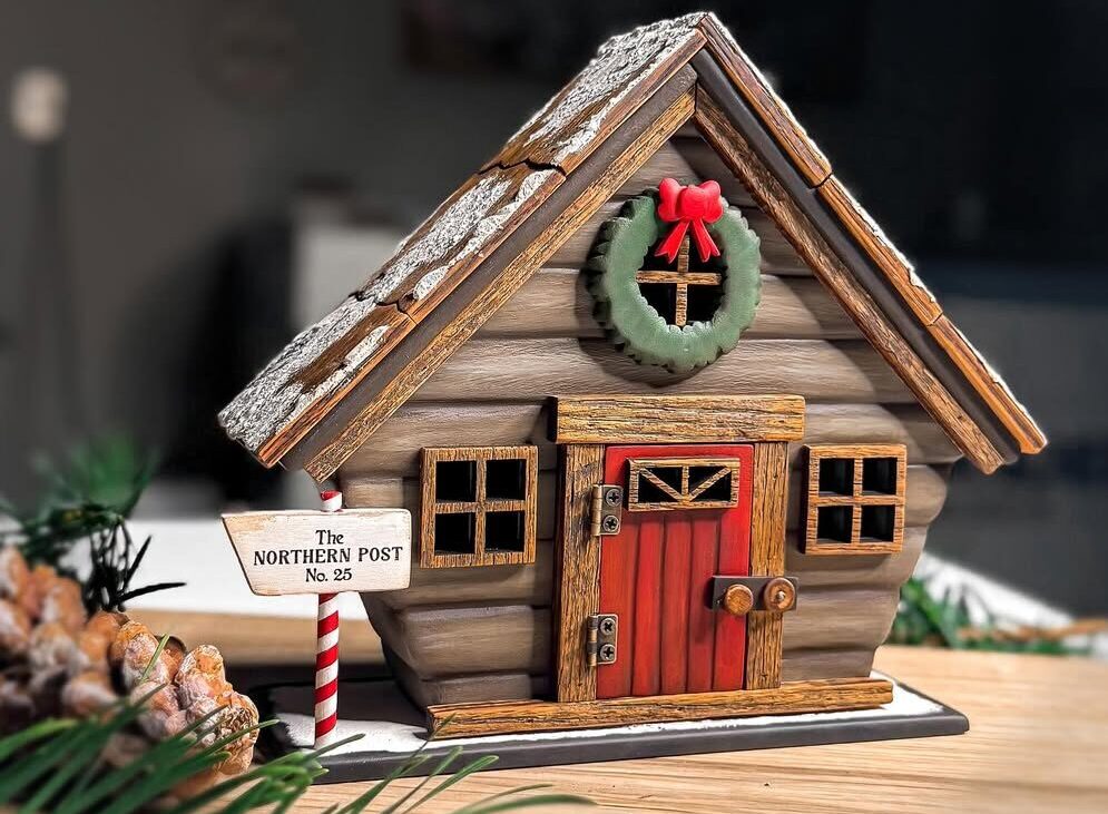 Kit de modèle de maison de Noël en bois découpé au laser fabriqué avec une machine Thunder Laser