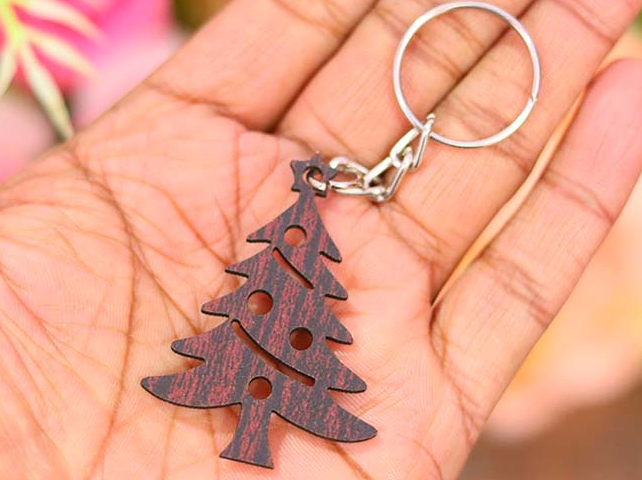Porte-clés de Noël découpé au laser
