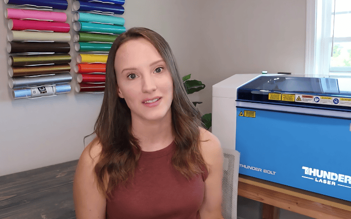 Crafting une entreprise et la vie qu'elle aime: le voyage de Sallie Shaw avec Thunder Laser
