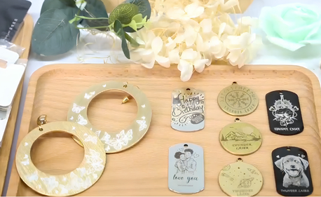 Application Aurora Lite dans les bijoux: Personalizetion de haute qualité