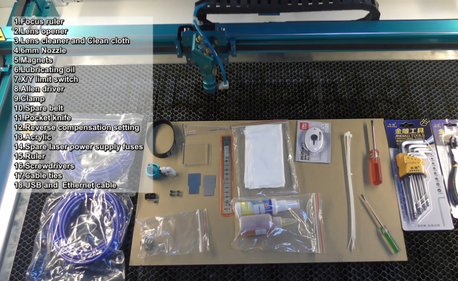 Ce qui est à l'intérieur de la boîte à outils Thunder Laser Nova