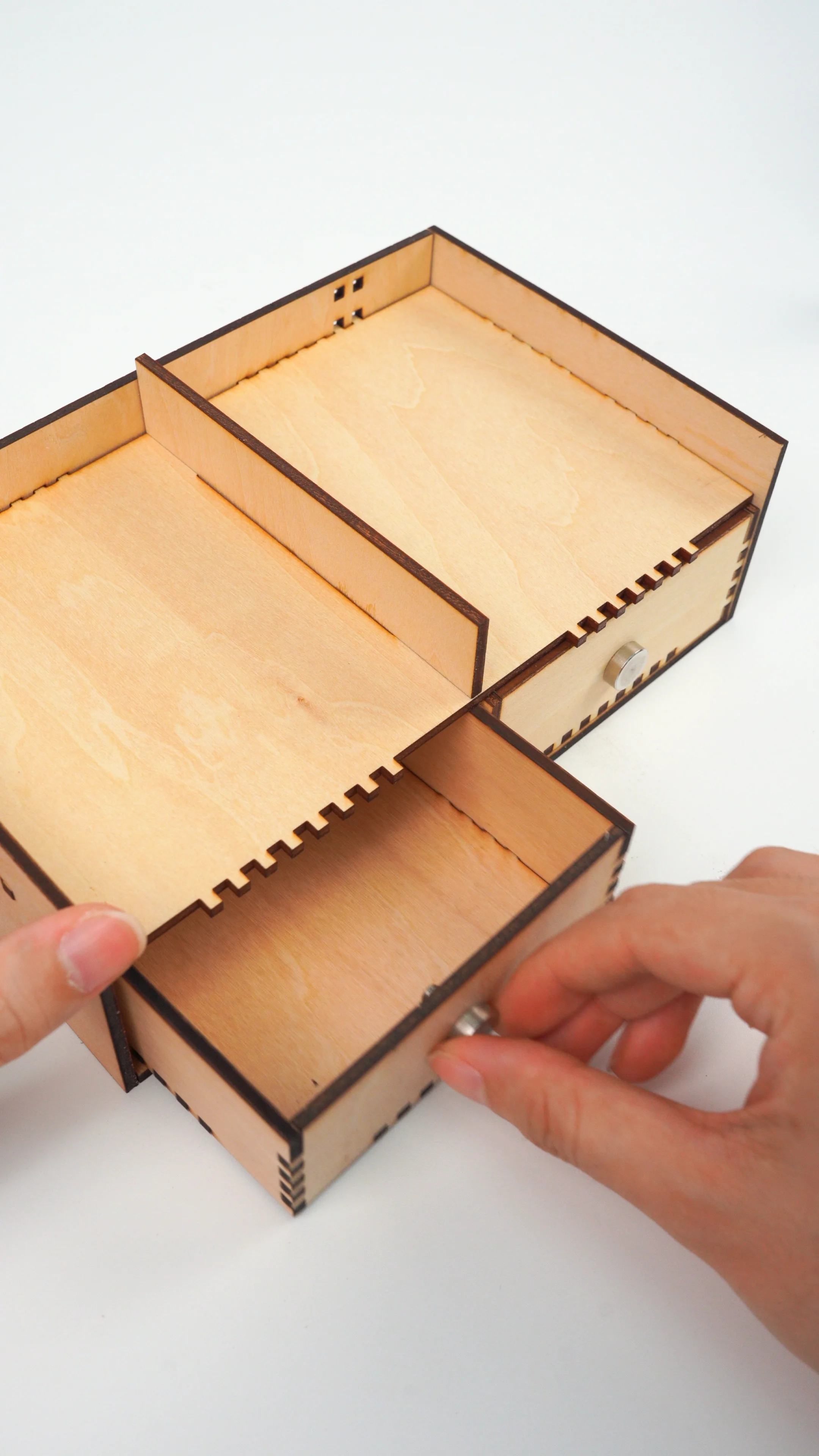 assemble the wooden jewelry organizer.webp